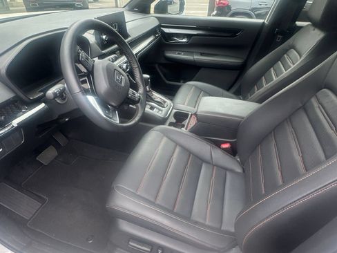 Used 2026 Honda CR-V Sport Touring image 10