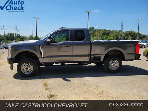 Used 2024 Ford F350 XL w/ Snow Plow Prep Package AWD/4WD image 2