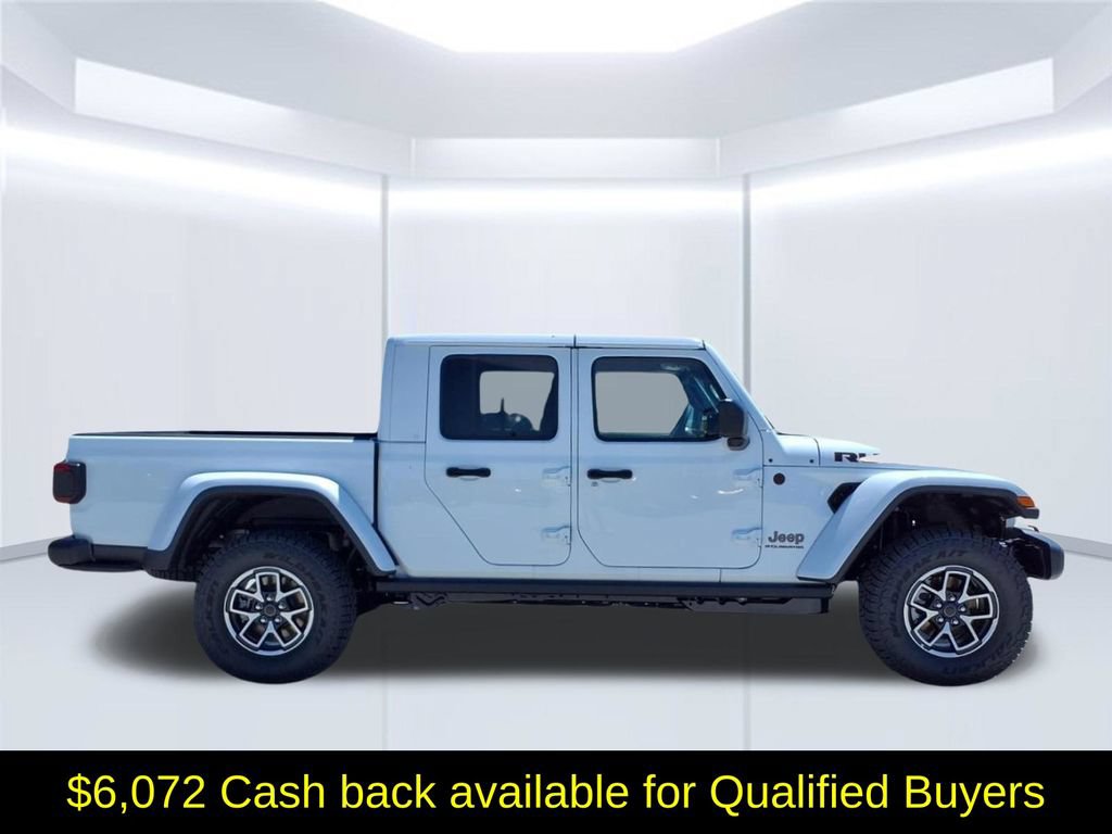 New 2026 Jeep Gladiator Rubicon w/ Steel Power Dome Hood Package AWD/4WD image 2