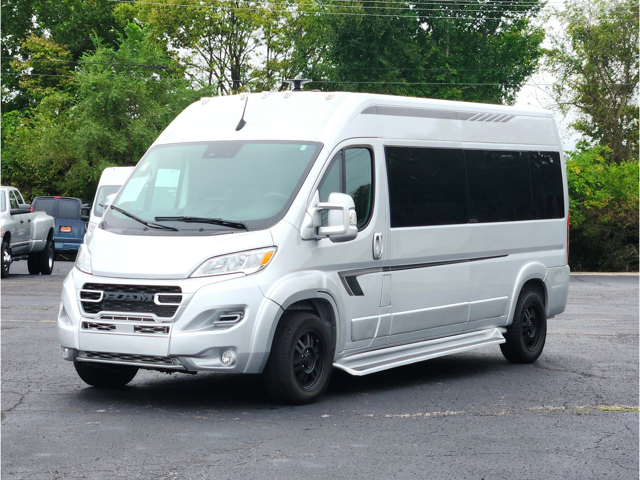 Used 2023 RAM ProMaster 2500 w/ Premium Convenience Group (B) FWD image 12