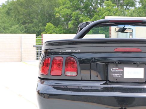 Used 1997 Ford Mustang GT RWD image 30