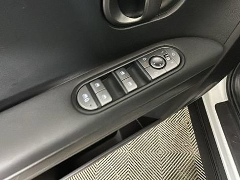 Certified 2025 Hyundai Ioniq 5 SEL AWD/4WD image 10