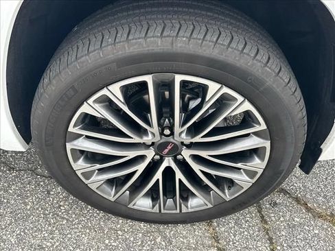 New 2026 GMC Terrain Denali AWD/4WD image 15