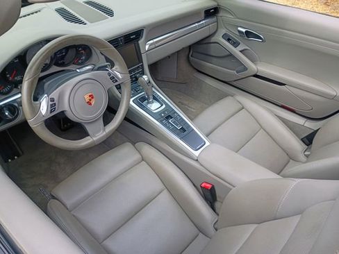 Used 2015 Porsche 911 Targa 4S image 48