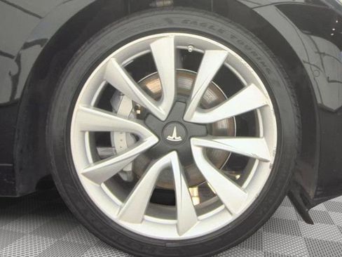 Used 2019 Tesla Model 3 Long Range RWD image 13