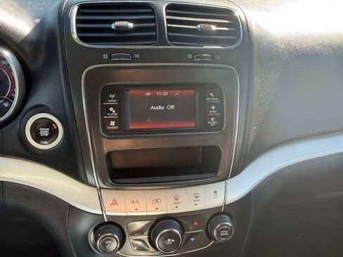 Used 2017 Dodge Journey SXT w/ Blacktop Package image 22