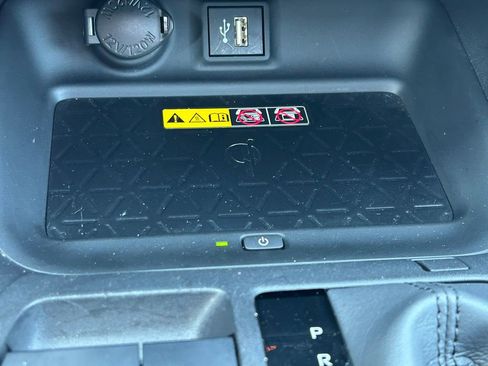 Used 2024 Toyota RAV4 XSE w/ Advanced Technology Package image 31