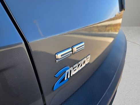 Used 2022 Ford Escape SE w/ Convenience Package image 9