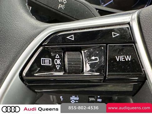 Certified 2024 Audi Q8 e-tron Premium Plus w/ Premium Plus Package AWD/4WD image 29