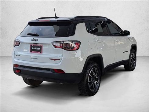 New 2025 Jeep Compass Trailhawk w/ Trailhawk Convenience Group image 2