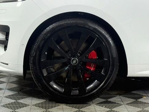 New 2025 Land Rover Range Rover Sport Dynamic SE image 13