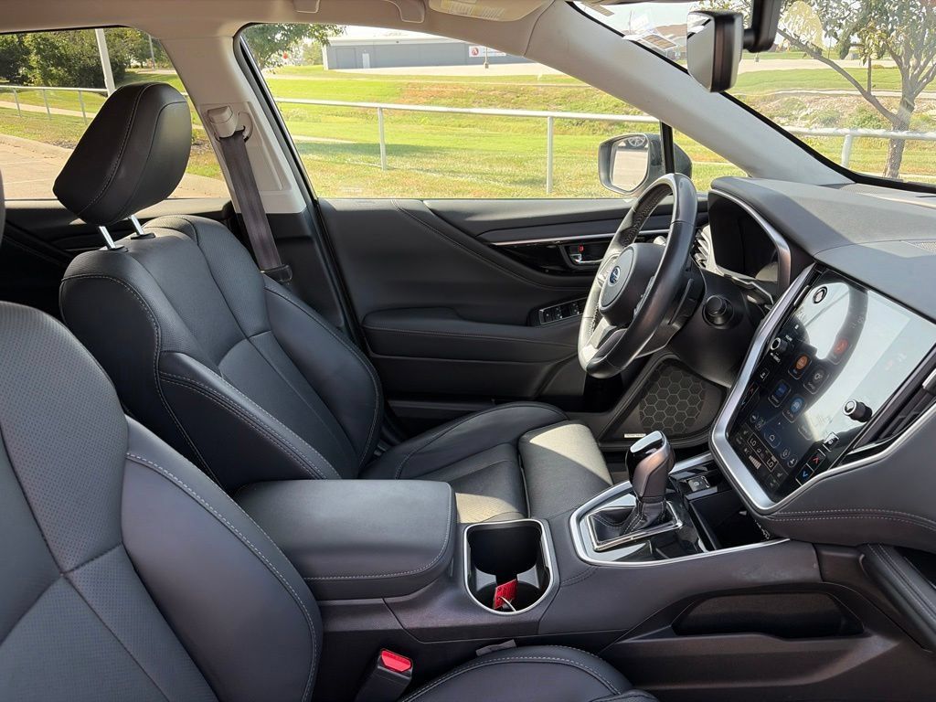Used 2023 Subaru Outback Limited AWD/4WD image 24