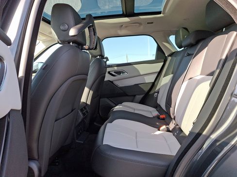 Used 2025 Land Rover Range Rover Velar S image 11