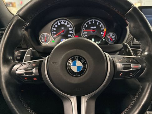 Used 2015 BMW M4 Coupe RWD image 25