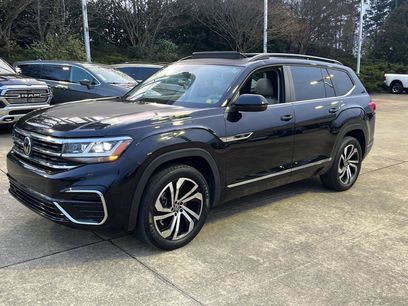 Used 2021 Volkswagen Atlas SE w/ Panoramic Sunroof Package