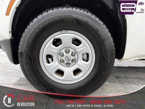 Used 2024 Nissan Frontier S w/ S Utility Package image 11