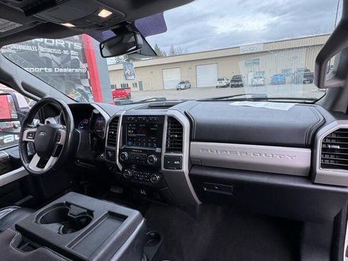 Used 2019 Ford F350 Lariat w/ Lariat Ultimate Package image 17