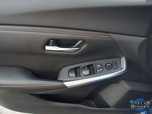 Used 2024 Nissan Sentra SR w/ SR Premium Package image 28