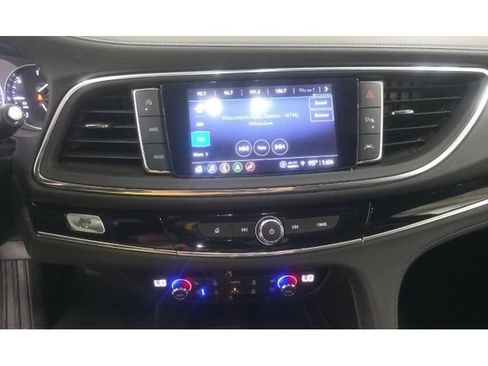 Used 2024 Buick Enclave Avenir w/ Avenir Technology Package AWD/4WD image 9