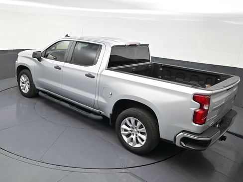 Used 2022 Chevrolet Silverado 1500 Custom image 15