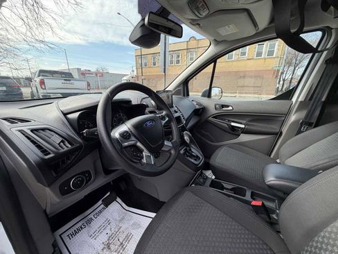 Used 2022 Ford Transit Connect XLT image 14