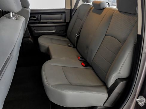Used 2014 RAM 1500 Express image 38