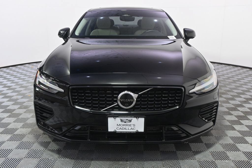 Used 2023 Volvo S60 T8 Plus w/ Climate Package AWD/4WD image 10