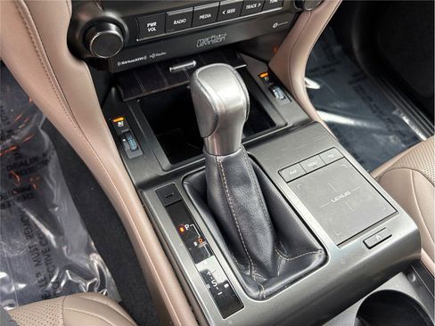 Used 2023 Lexus GX 460 Premium image 38