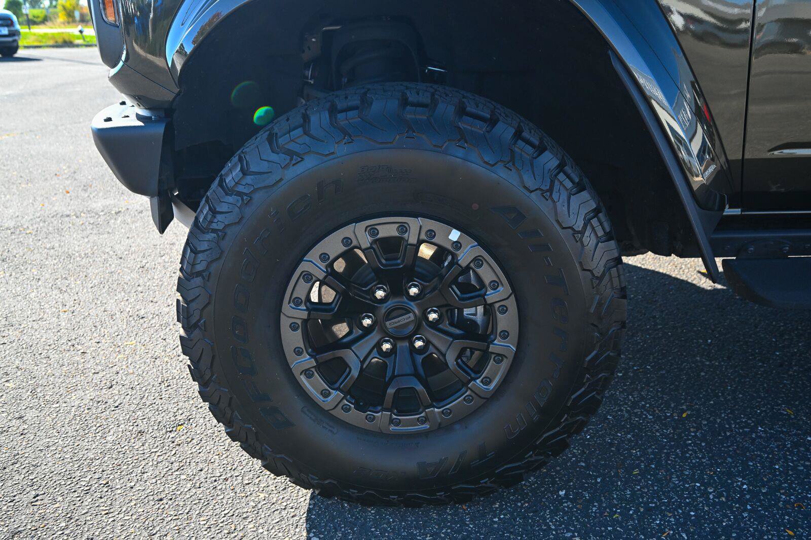 Used 2024 Ford Bronco Raptor w/ Interior Carbon Fiber Pack 6 AWD/4WD image 12