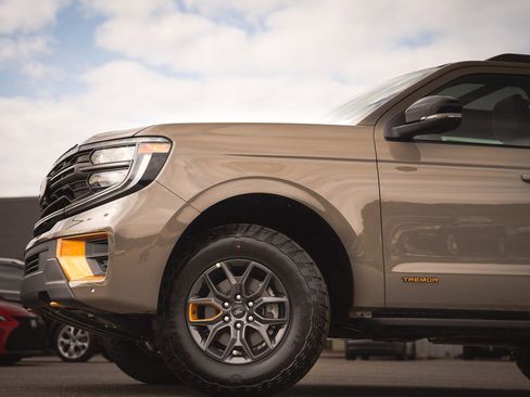 New 2026 Ford Expedition Tremor AWD/4WD image 3