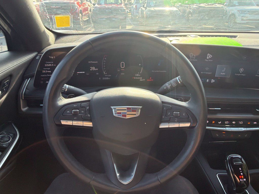 Used 2024 Cadillac XT4 Premium Luxury w/ Cold Weather Package AWD/4WD image 13