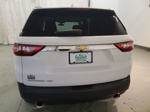 Used 2020 Chevrolet Traverse LS image 5