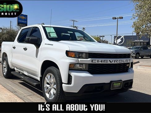 Used 2021 Chevrolet Silverado 1500 Custom image 1