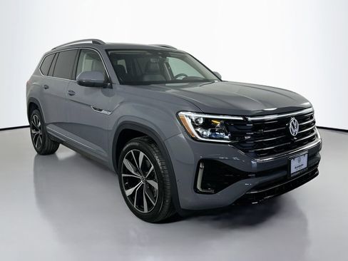 New 2026 Volkswagen Atlas SEL Premium R-Line image 3