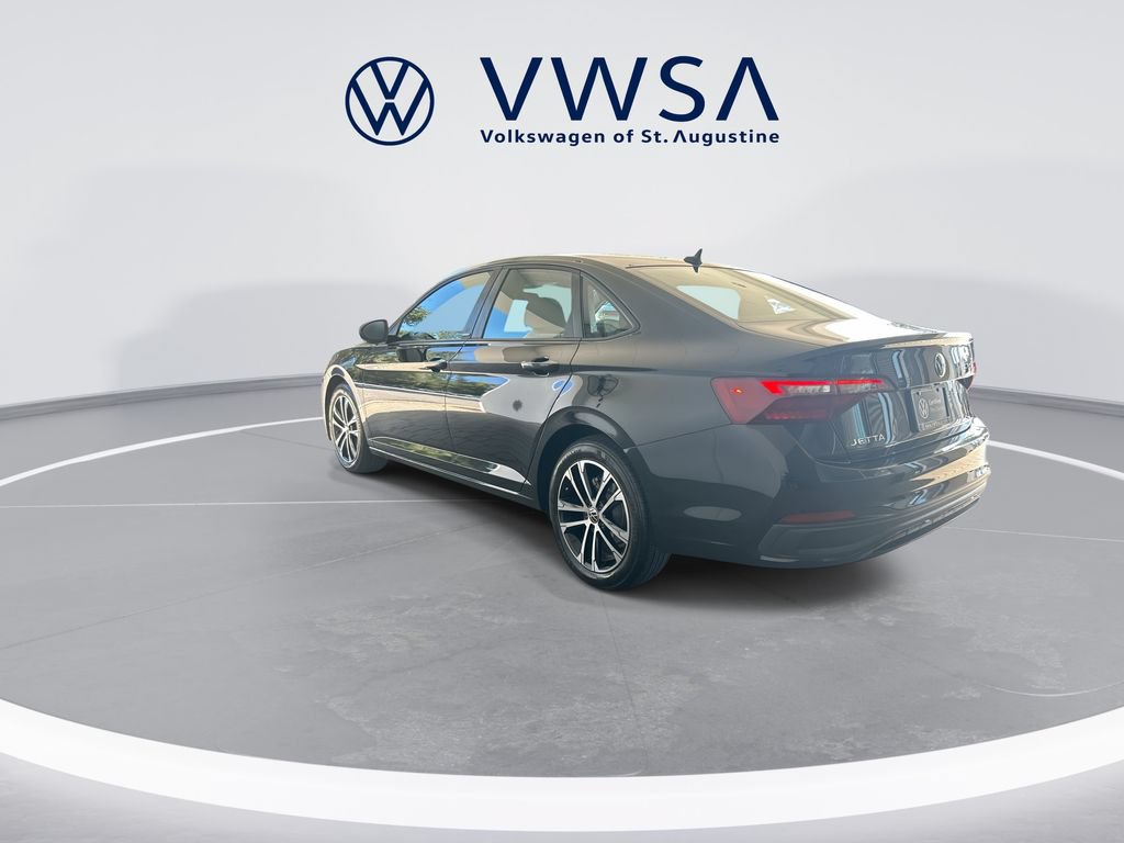 Certified 2024 Volkswagen Jetta Sport FWD image 5