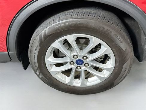 Used 2020 Ford Escape SE image 30