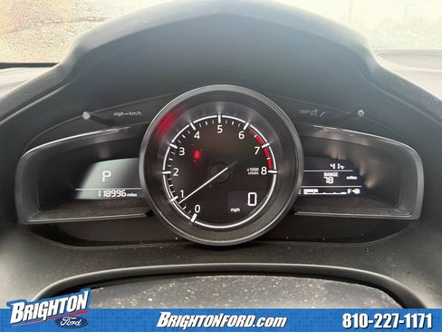 Used 2018 MAZDA MAZDA3 Grand Touring image 13