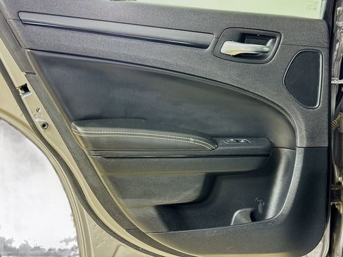 Used 2016 Chrysler 300 S AWD/4WD image 23