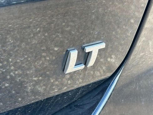 Used 2019 Chevrolet Equinox LT image 12