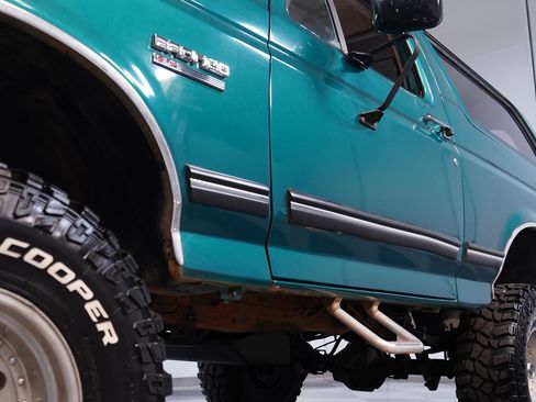 Used 1989 Ford Bronco image 19