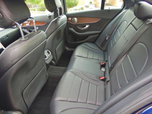 Used 2019 Mercedes-Benz C 300 4MATIC Sedan image 14