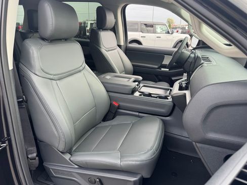 New 2026 Ford Expedition Active RWD image 11