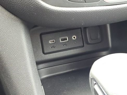 Used 2024 Chevrolet Equinox LT w/ LPO, Floor Liner Package FWD image 32