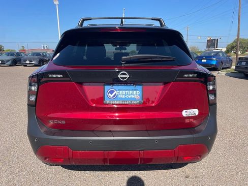 Certified 2025 Nissan Kicks SR FWD image 6