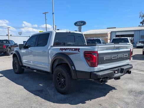 Used 2024 Ford F150 Raptor AWD/4WD image 5