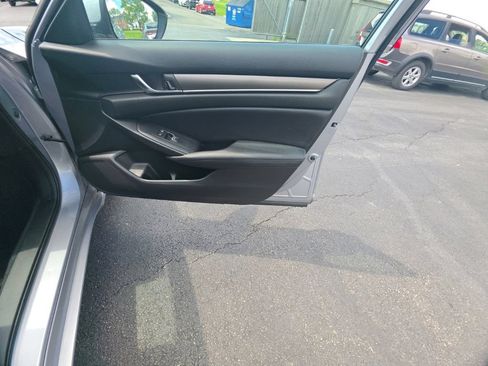 Used 2021 Honda Accord LX image 28