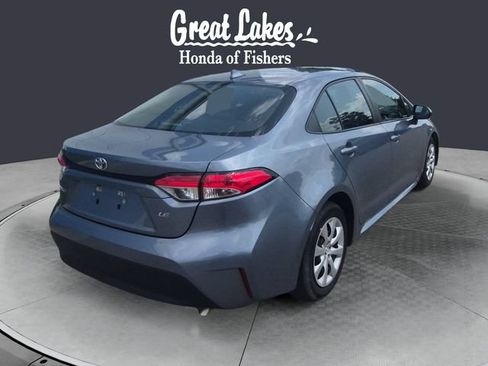 Used 2025 Toyota Corolla LE FWD image 5