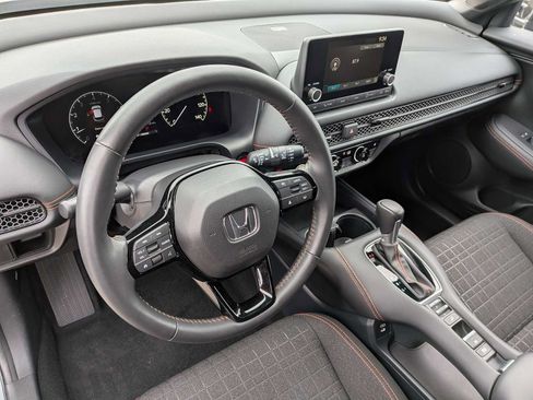 Certified 2024 Honda HR-V Sport image 2