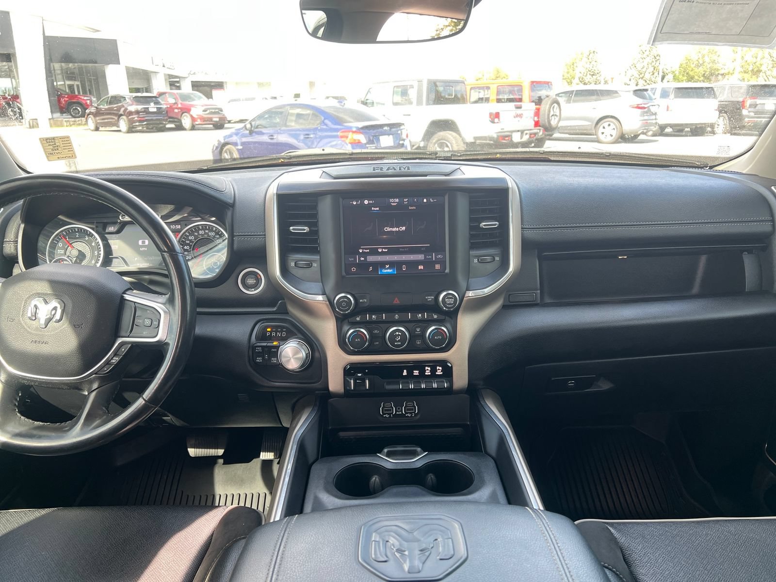 Used 2022 RAM 1500 Laramie AWD/4WD image 13
