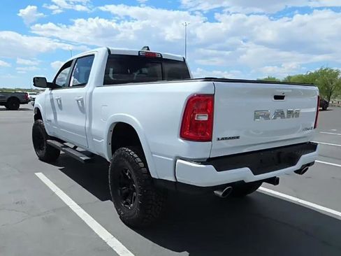 Used 2025 RAM 1500 Laramie w/ Sport Appearance Package AWD/4WD image 4